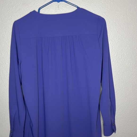 Loft Lavender Blue Button 3/4 Front Crew Neck Tunic Shirt Top Small - Picture 11 of 14